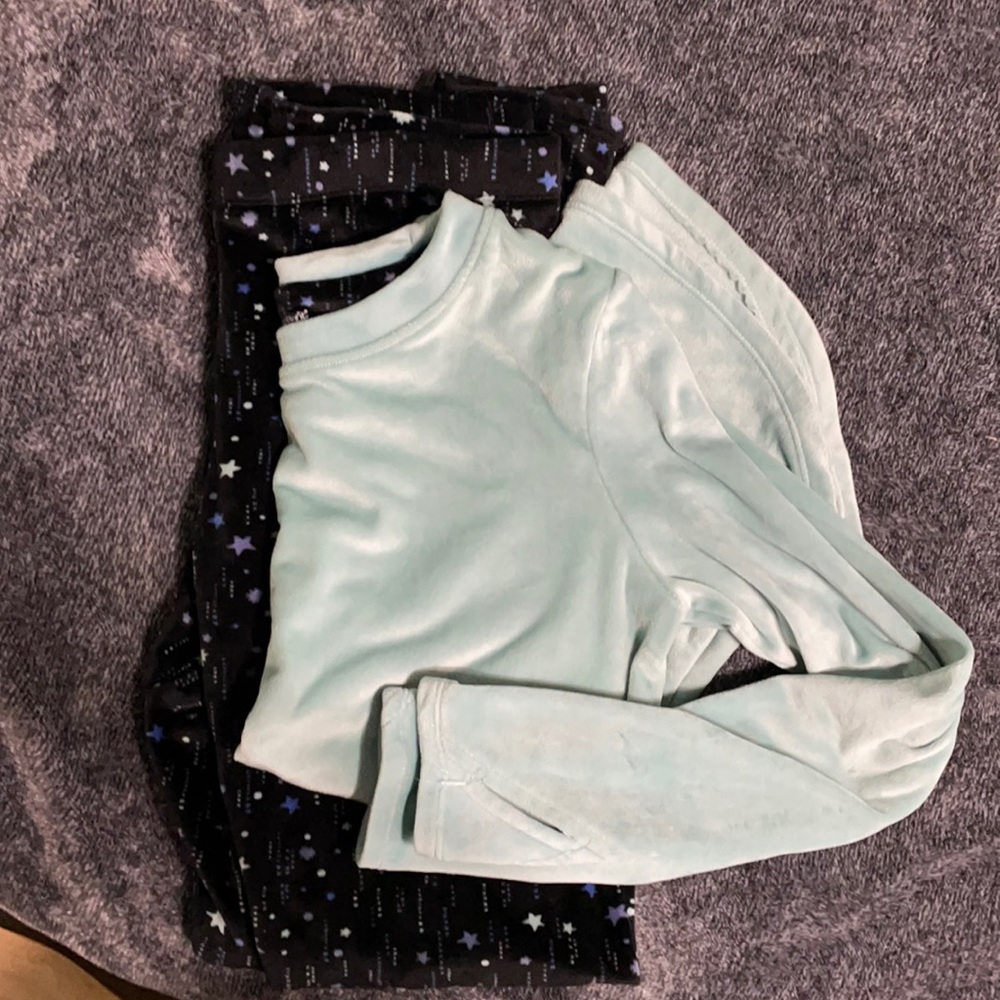 Long sleeve soft pajamas